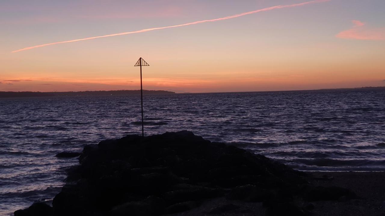 Apartment Seaside 2 Bed Flat Sleeps 6 *