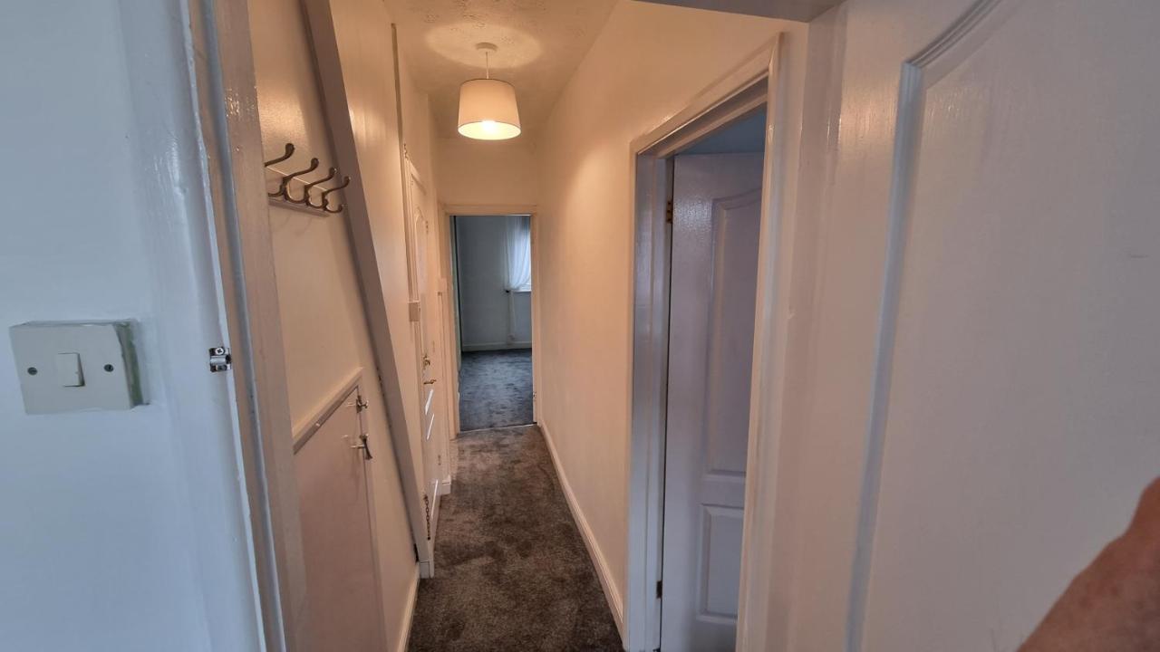Seaside 2 Bed Flat Sleeps 6