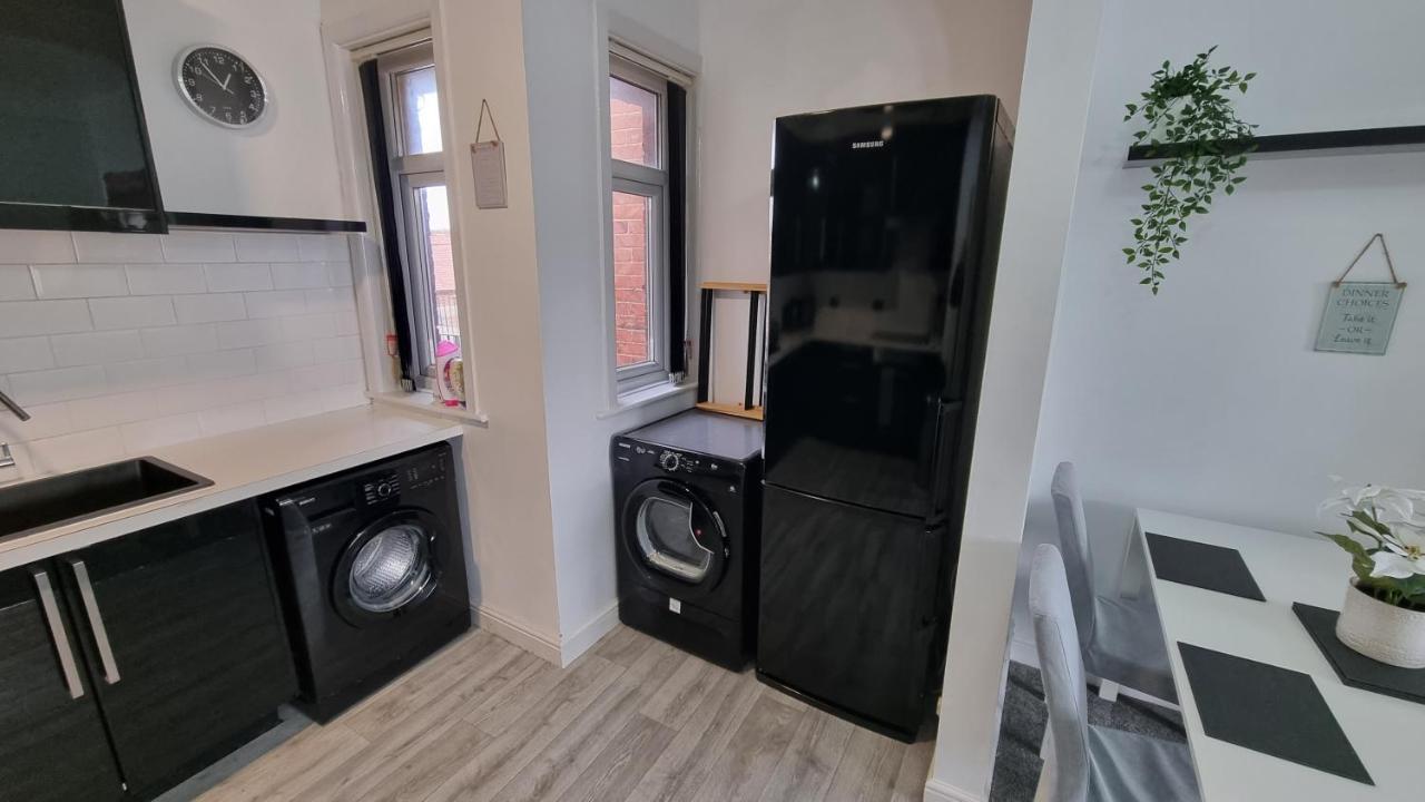 Seaside 2 Bed Flat Sleeps 6 Apartment Lee-on-the-Solent